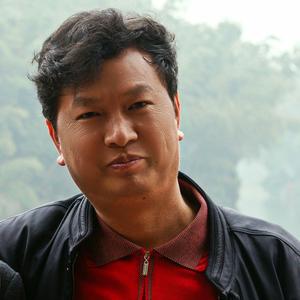 核桃树下头像
