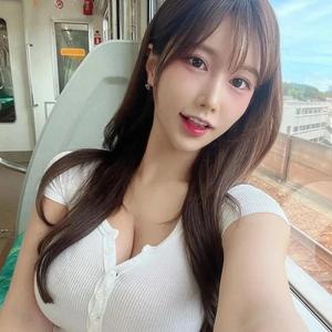 幸福伊莱沙7U1头像