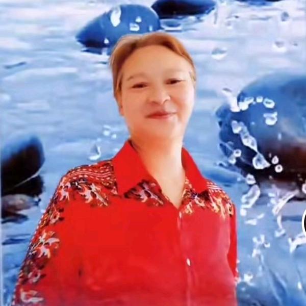 小白牙自驾游头像