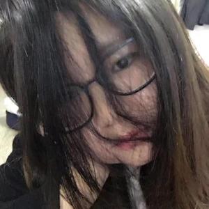 璃璃璃璃璃陌头像