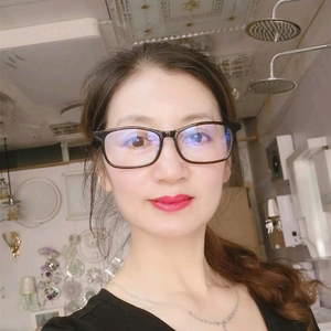 我有一只乖顺喵头像