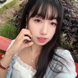 爱剪辑的红红头像