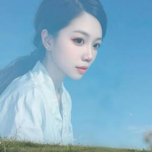 陈甯橙头像