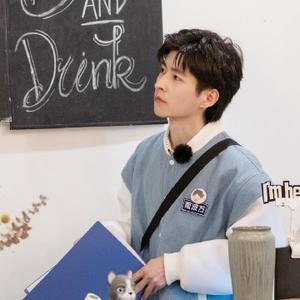 一丝不苟原野ch头像