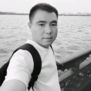 汤道明头像