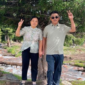 亮亮丈母娘头像