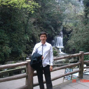 随波逐酒舞清风头像