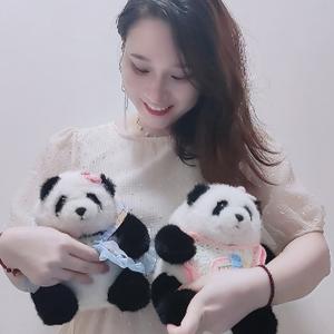 八姑娘与花叶同行头像