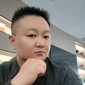 酒巷掌灯人头像