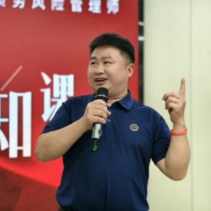 天下无债头像