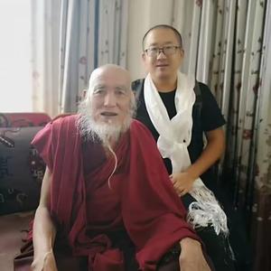 周导头像