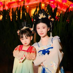 小思思麻麻头像