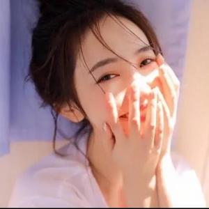 依依娱乐头像