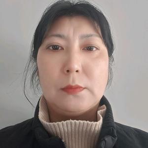 冯雁头像