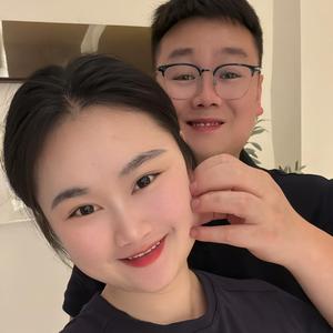 小小张和陈朵朵头像