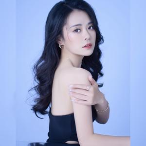 杨雅涵H-lin头像