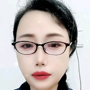 翠翠头像