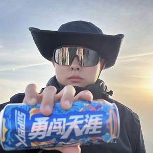 李海成头像