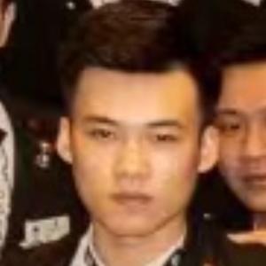 老周并不老头像