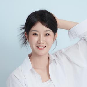 姜月头像