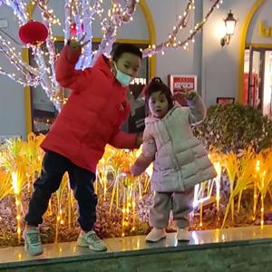 骏骏优优妈妈头像