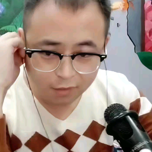 土气侠哥头像