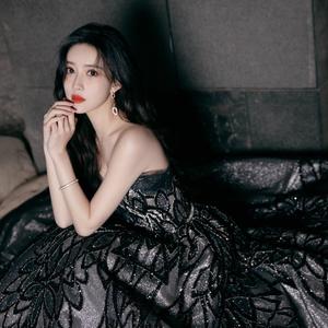 自强不息小团团头像