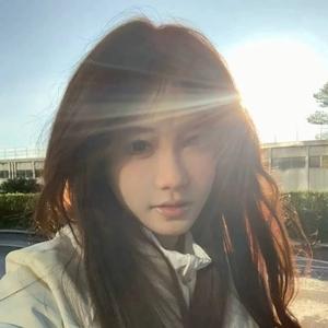 无敌小寒头像