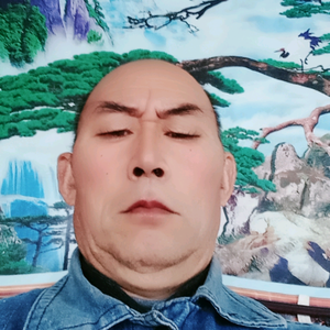 张四哥，橱窗头像