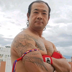 保山春哥头像
