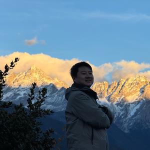 泽阳不贪玩头像
