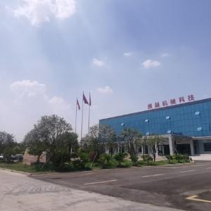 河南腾越吹瓶机小杨哥头像