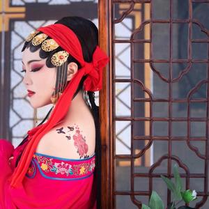 安妮nini头像