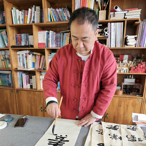 平说汉隶（7月7日早8点讲《鲜于璜》碑）头像