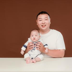 贾方爸爸要努力头像