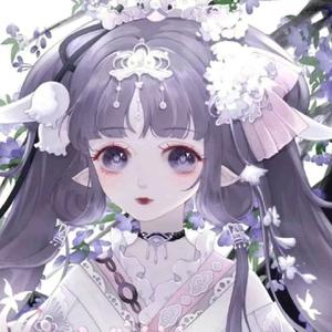 月月放烟花 头像