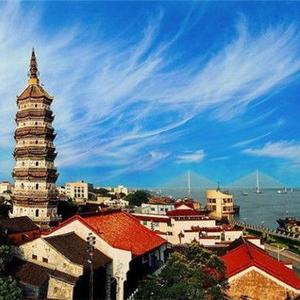 文史时事户外探索者头像