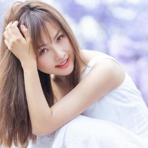 百色小菲头像