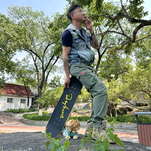 金子金总头像