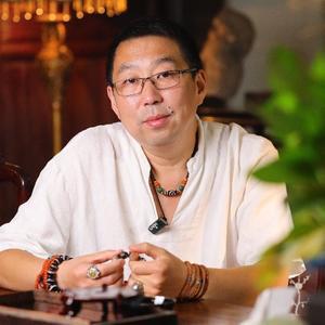 珠宝买手老梁头像