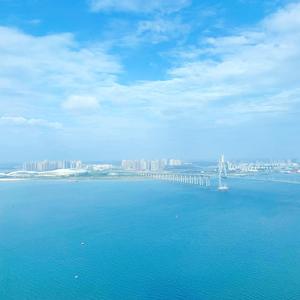凰家小秘书头像