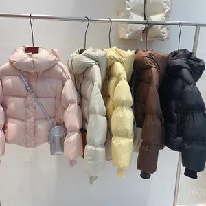鸿双赢家聚优品羽绒服批发头像