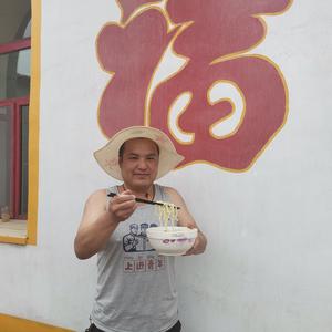乡村美食胖小峰头像