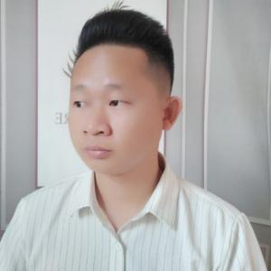 小嵘Vlog头像