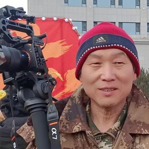 冯前进摄像头像