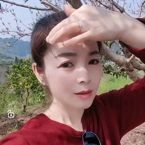 淇淇头像