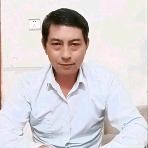 踏雪凌云头像