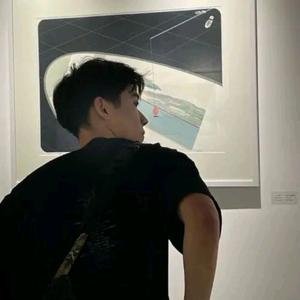 霖磐qzx头像