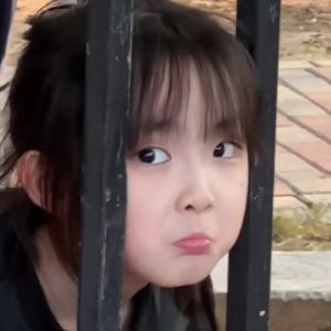 就很吴雨头像