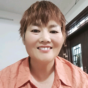 开开心心吖晚上8:20开播头像